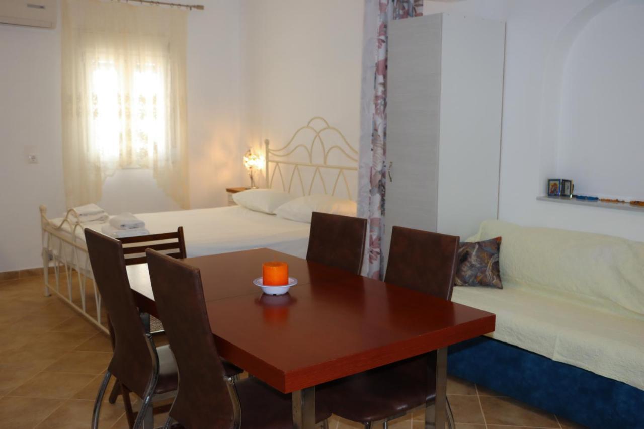 Avlemonas Guest House Bagian luar foto